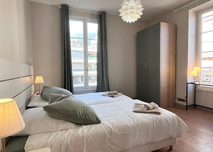 Apartment 4 Chambres. French Riviera