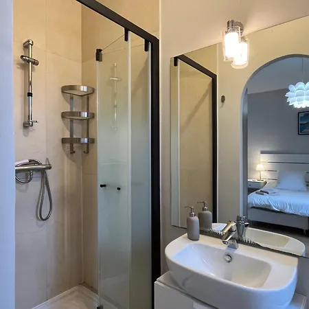 4 Chambres. French Riviera Apartmán *